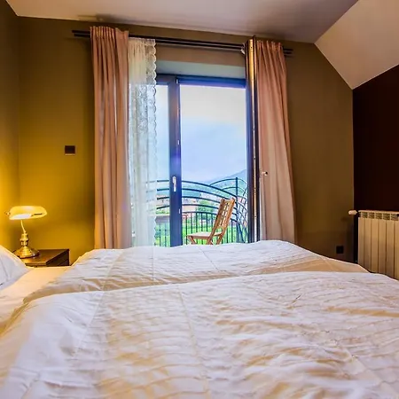 Otulina Park Bed & Breakfast