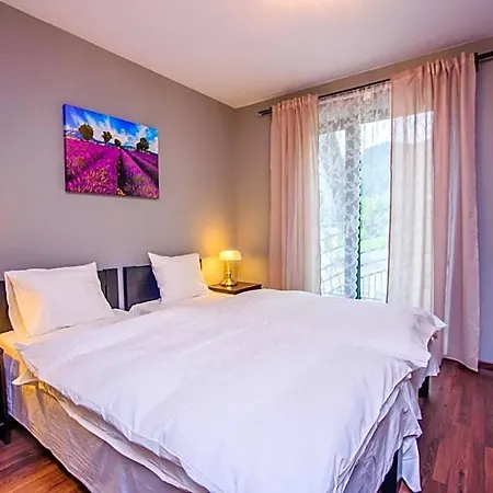 Otulina Park فندق مبيت وإفطار